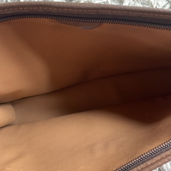 Authentic Gucci clutch - Picture 3 of 6